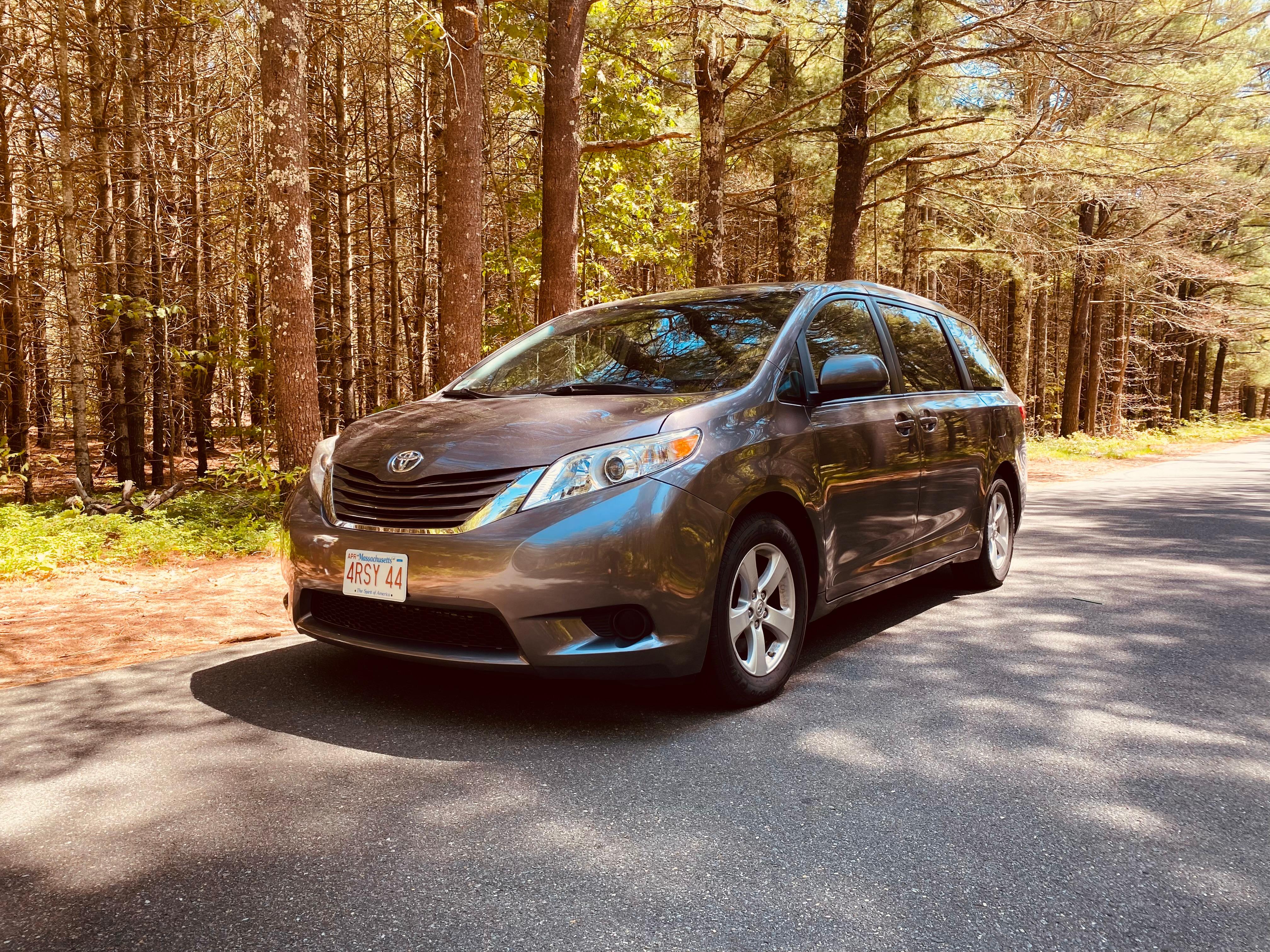 Toyota Sienna 2015 in Oak Bluffs, MA