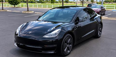 Tesla Model 3 2023