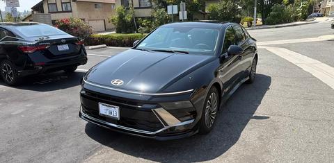 Hyundai Sonata Hybrid 2026