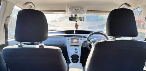 Toyota PRIUS 2014
