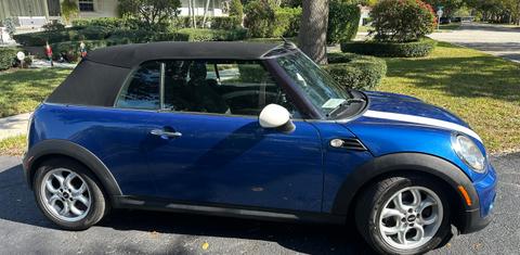 MINI Convertible 2013