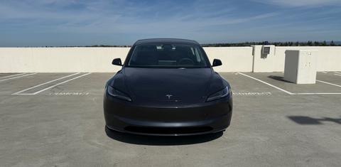 Tesla Model 3 2025