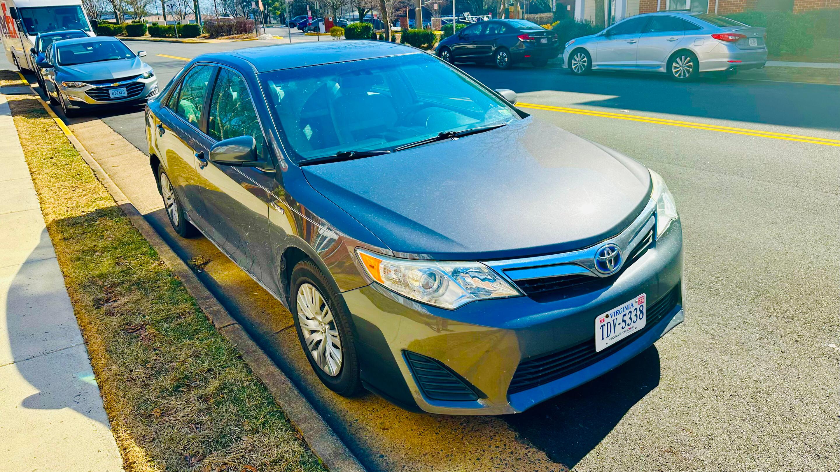 Toyota Camry Hybrid 2013 in 