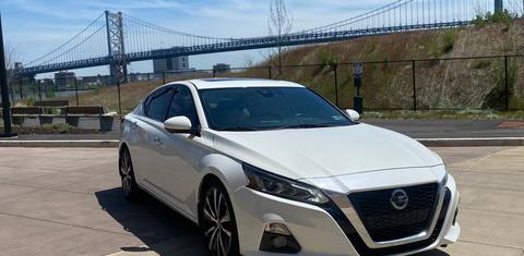 Nissan Altima 2021