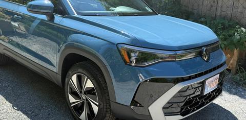 Volkswagen Taos 2025