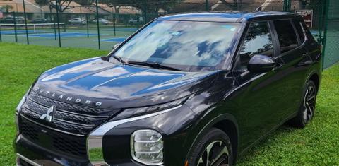 Mitsubishi Outlander 2023
