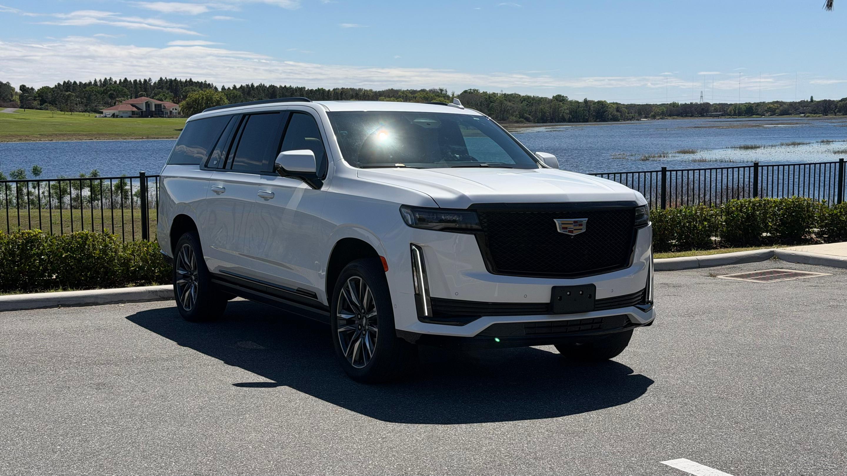 Cadillac Escalade ESV 2022 in Orlando, FL