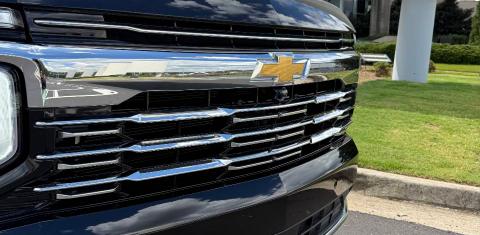 Chevrolet Suburban 2025