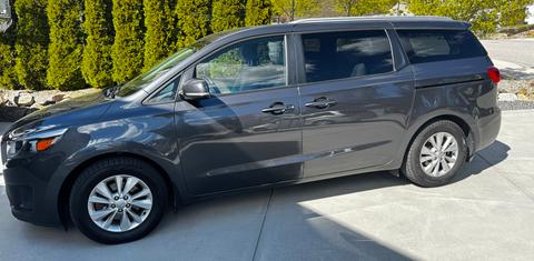 Kia Sedona 2016