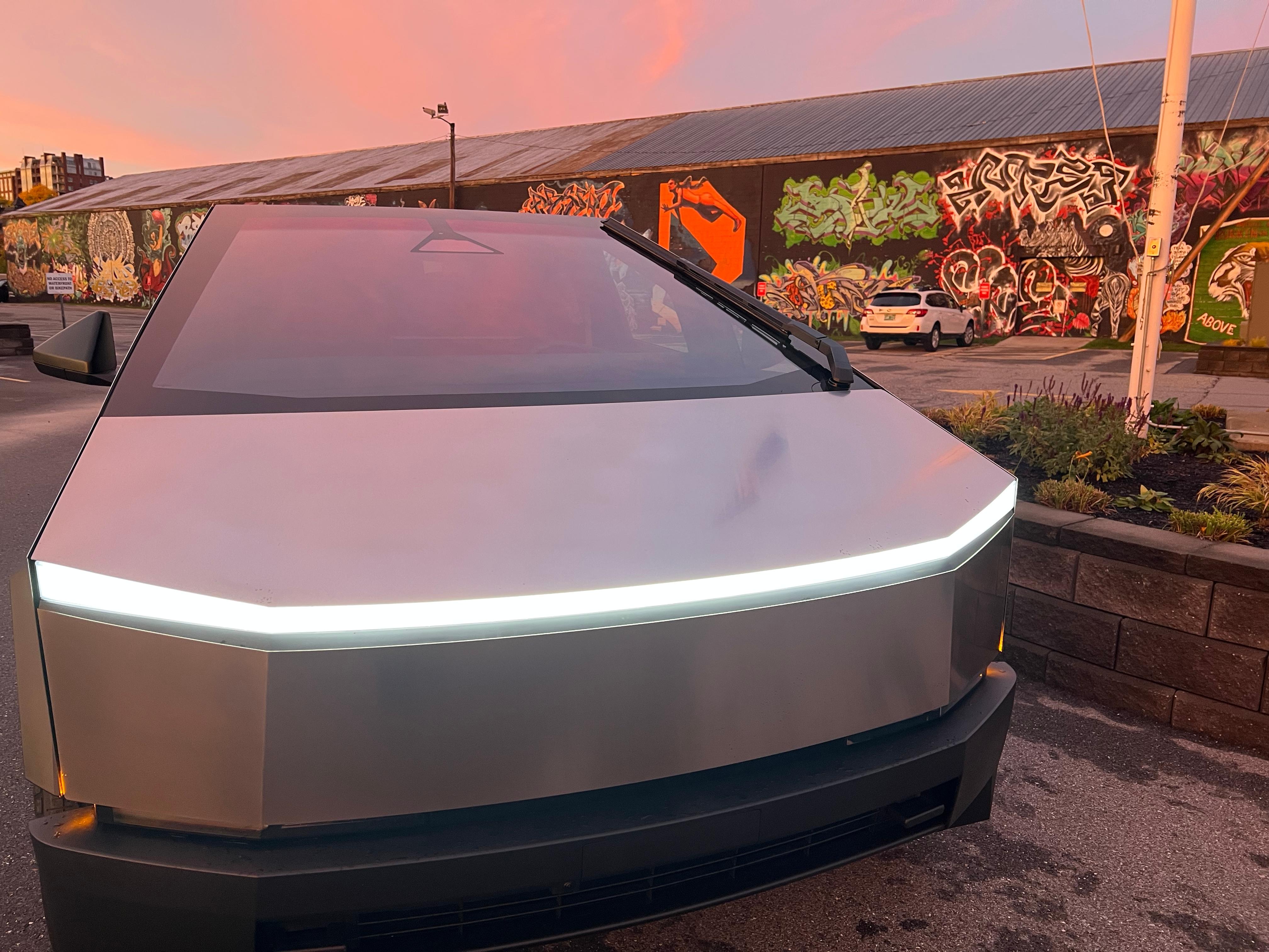 Tesla Cybertruck 2026 in Burlington, VT