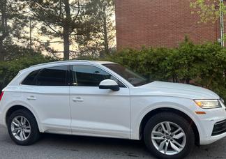 Audi Q5 car