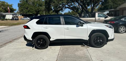 Toyota RAV4 Hybrid 2024