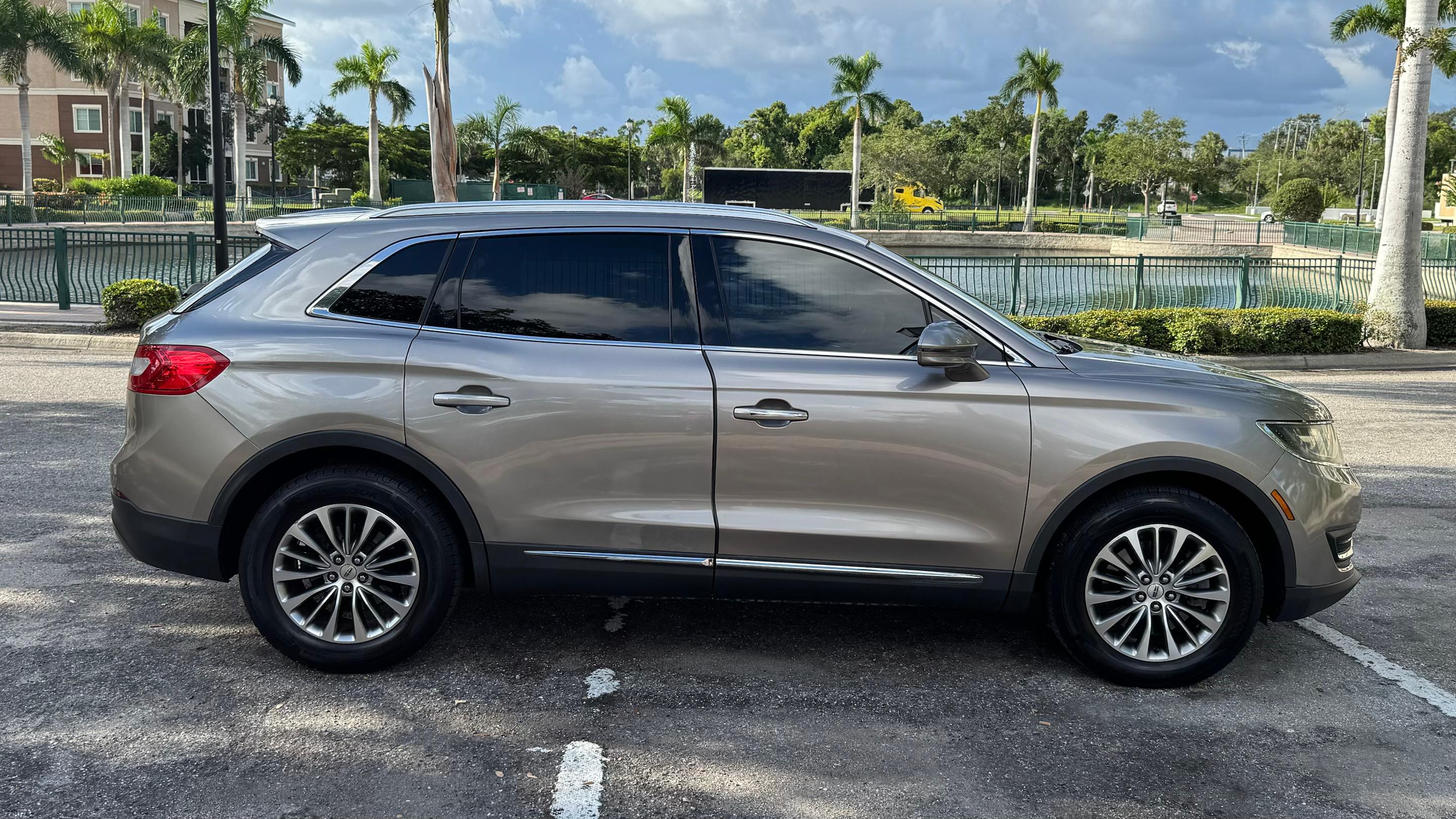 Lincoln MKX 2018 in 