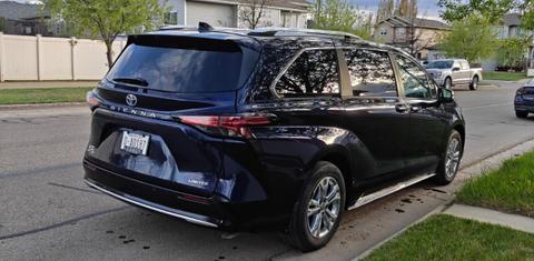Toyota Sienna 2025
