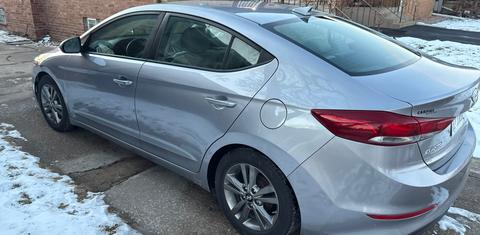 Hyundai Elantra 2017