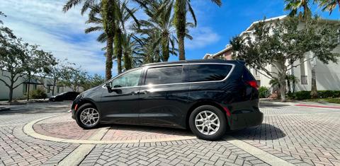 Chrysler Pacifica 2022
