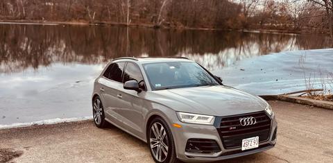 Audi SQ5 2020