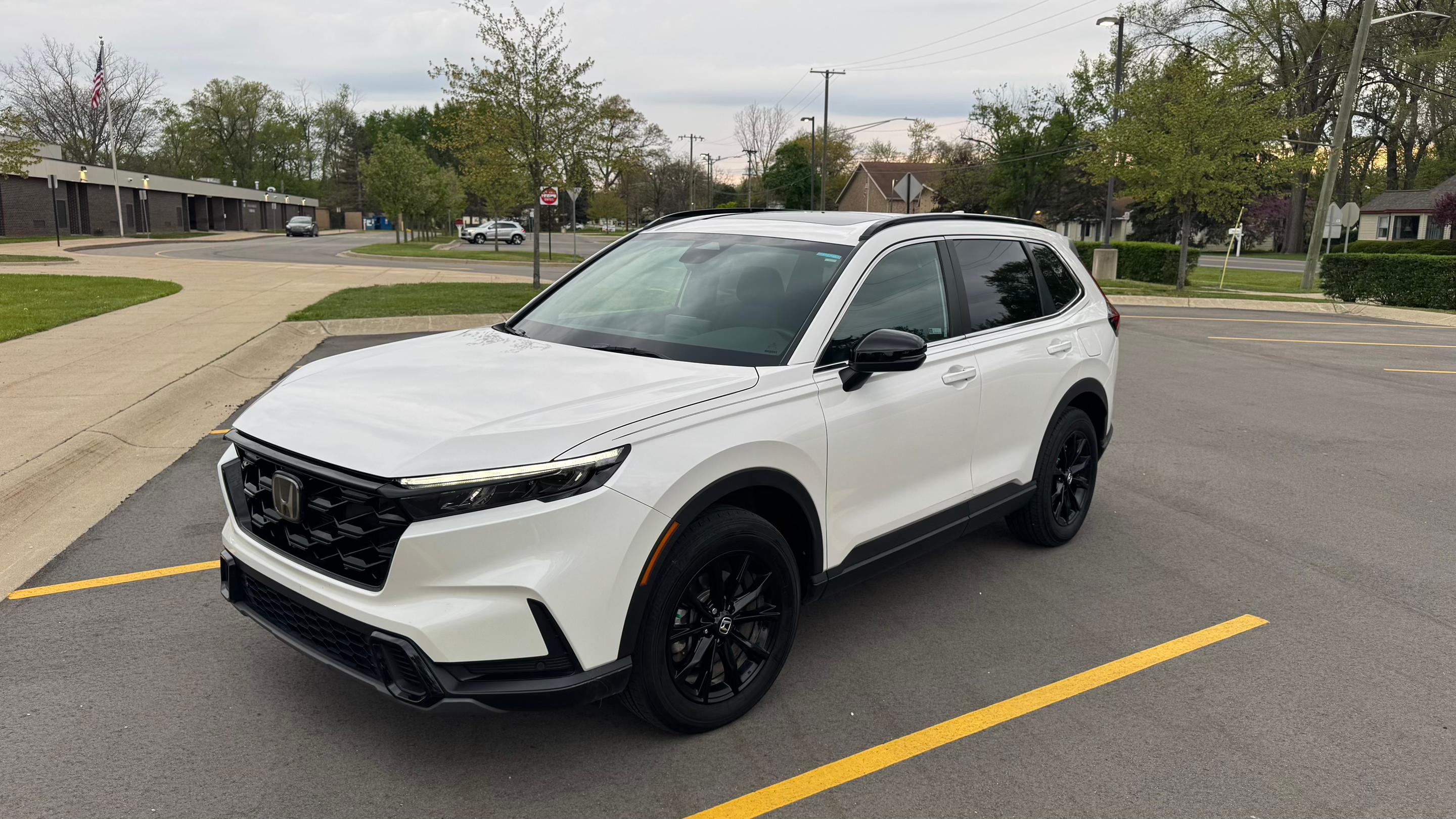 Honda CR-V Hybrid 2025 in Brownstown Township, MI