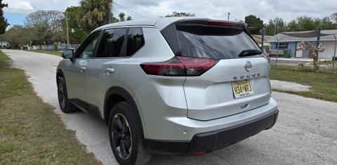 Nissan Rogue 2025