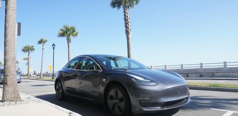 Tesla Model 3 2020