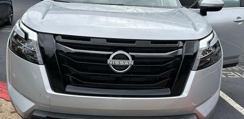 Nissan Pathfinder 2025