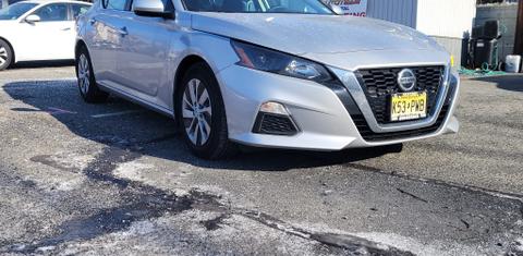 Nissan Altima 2022