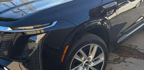 Cadillac VISTIQ 2026