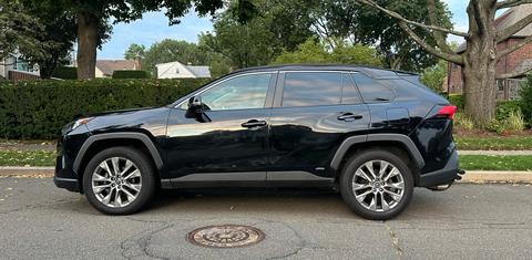 Toyota RAV4 2021