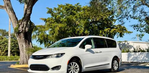 Chrysler Pacifica 2019