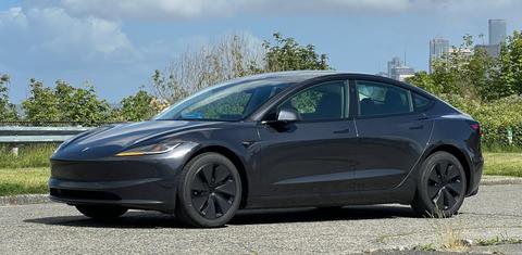 Tesla Model 3 2024