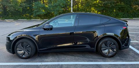 Tesla Model Y 2026