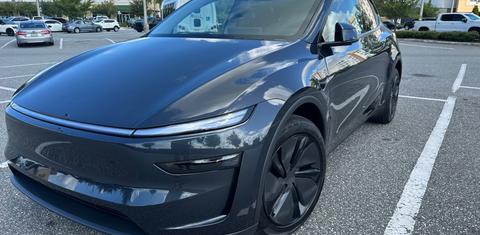 Tesla Model Y 2026