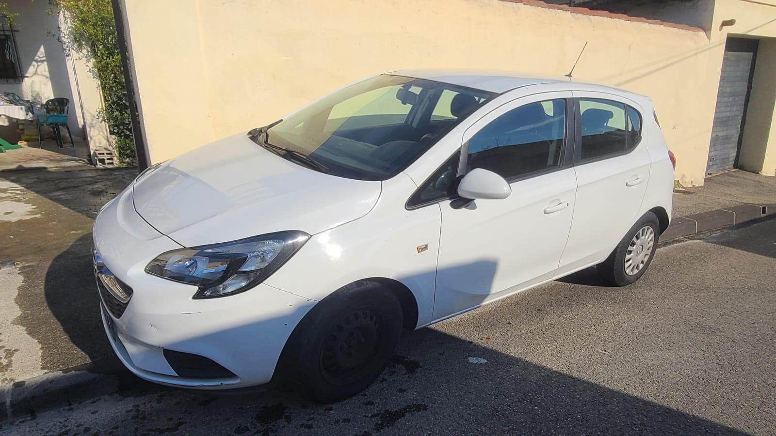 Opel CORSA 2019 à Marseille
