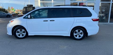 Toyota Sienna 2019