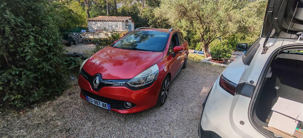 Renault CLIO IV 2016 à Les Arcs