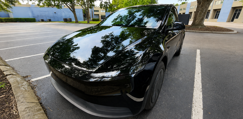 Tesla Model Y 2026