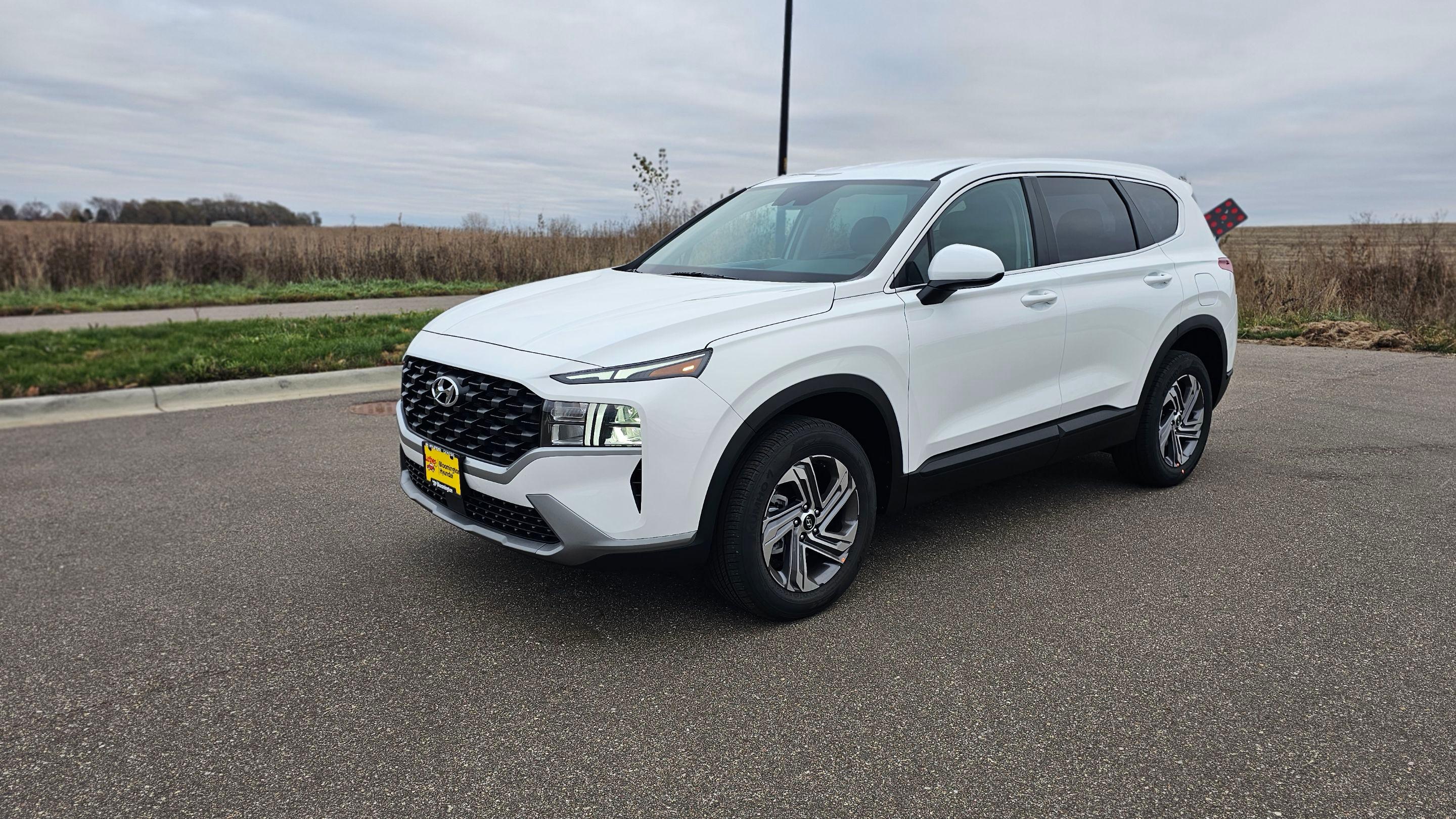 Hyundai Santa Fe 2023 in Lakeville, MN