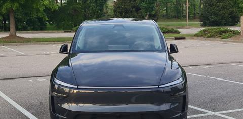 Tesla Model Y 2026