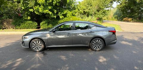 Nissan Altima 2026