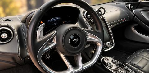 McLaren GTS 2025