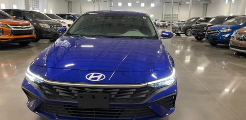 Hyundai Elantra 2024