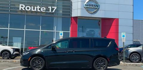 Chrysler Pacifica 2023