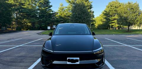 Tesla Model Y 2026
