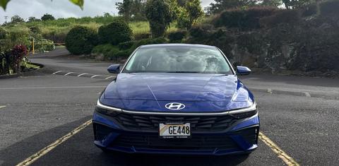 Hyundai Elantra Hybrid 2025