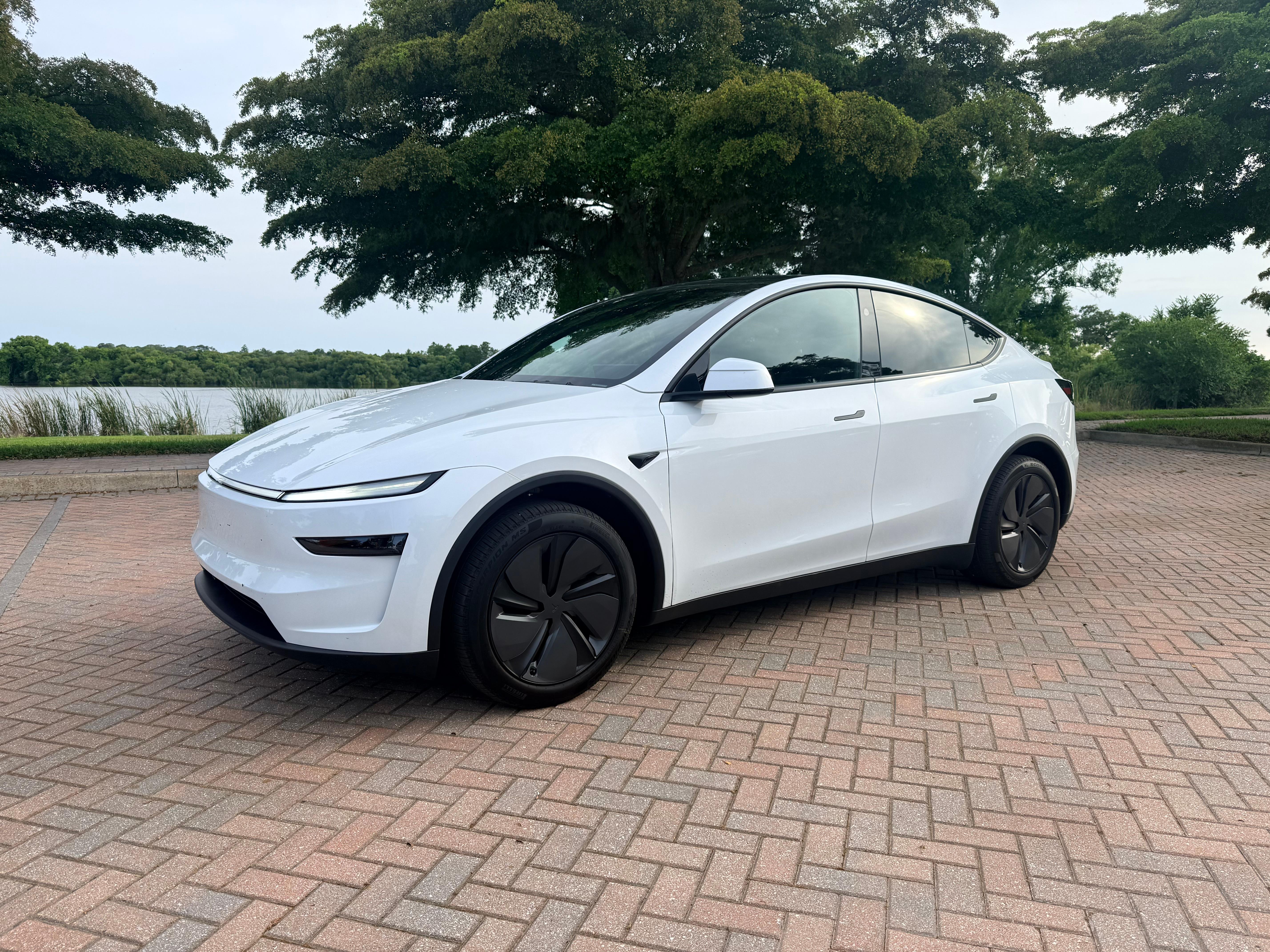 Tesla Model Y 2026 in 