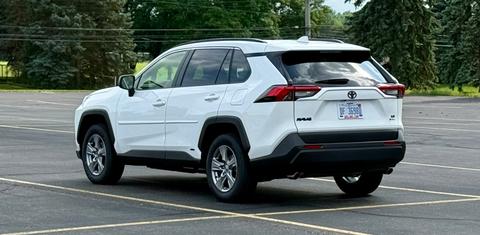 Toyota RAV4 Hybrid 2025