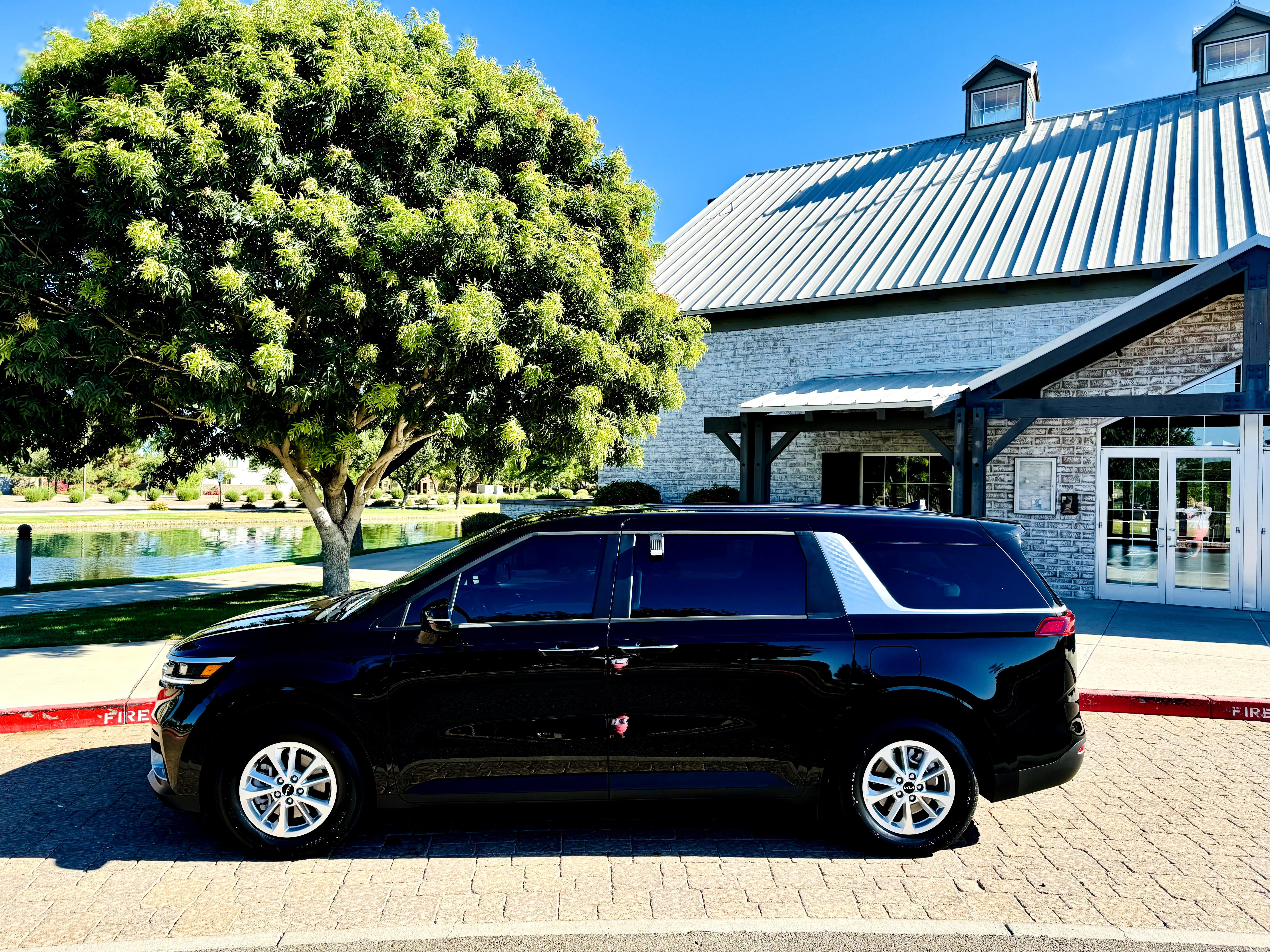 Kia Carnival 2024 in Gilbert, AZ