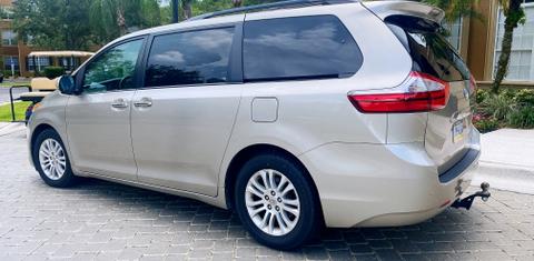 Toyota Sienna 2015