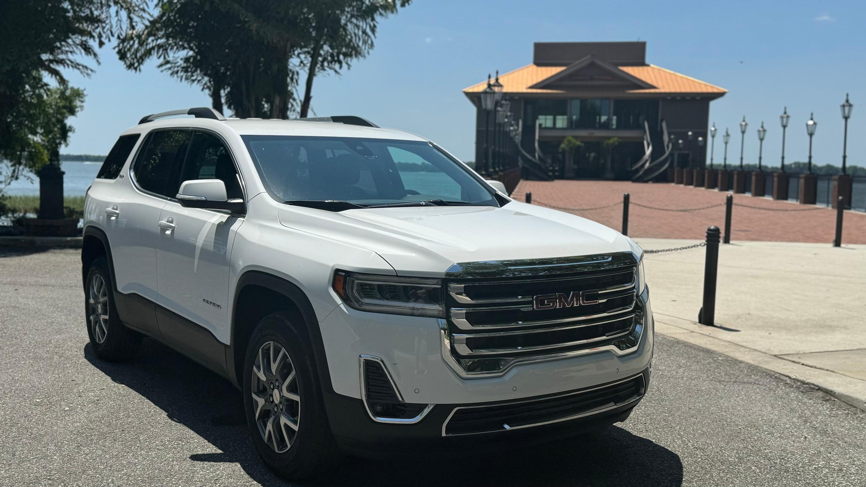 GMC Acadia 2023 in Orlando, FL
