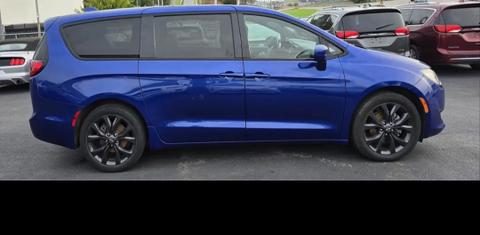 Chrysler Pacifica 2020